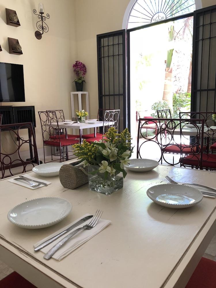 Casa Italia Luxury Guest House - Adults Only 메리다 외부 사진